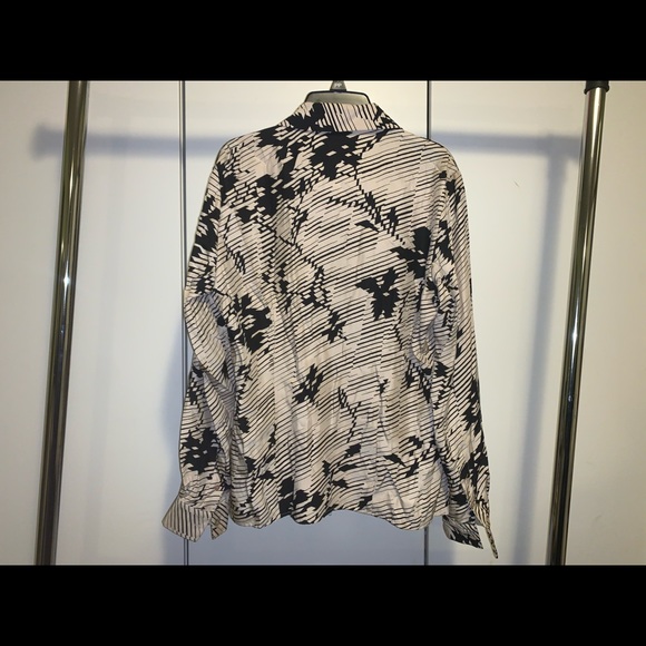 Dressy blouse - Picture 2 of 2